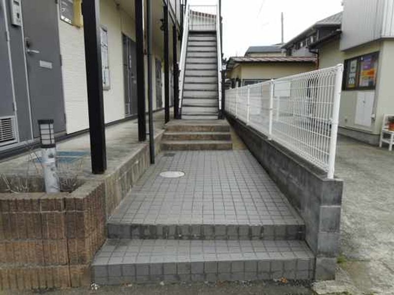 レオパレスプレミール 共用部分