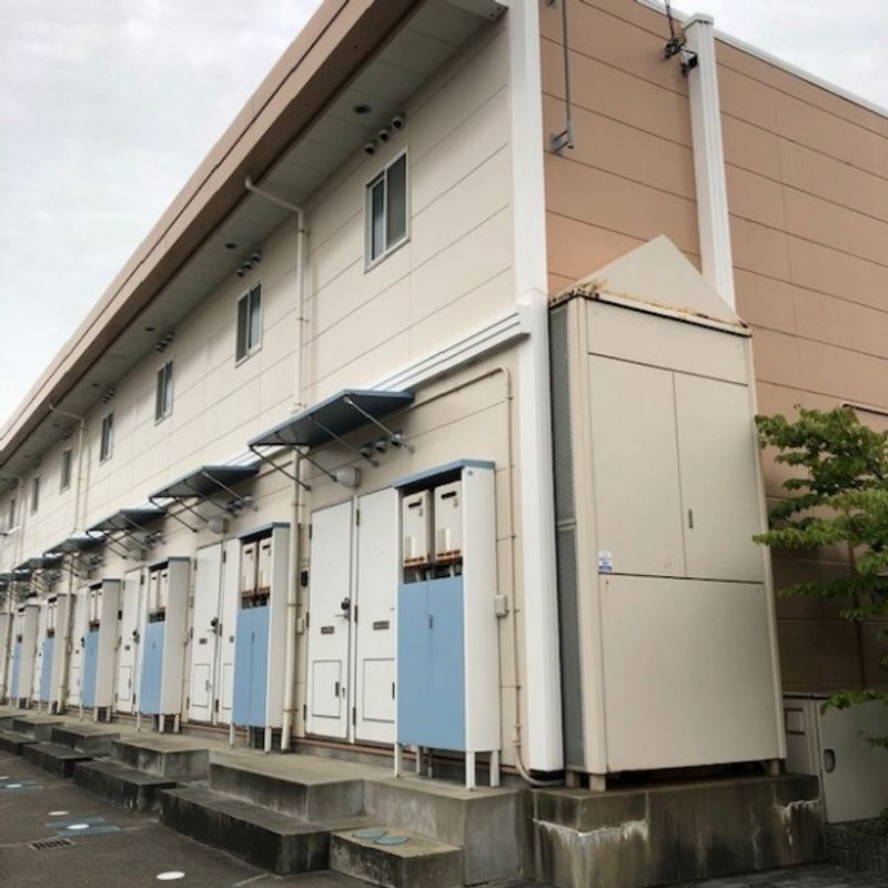 レオパレスソレイユ 玄関