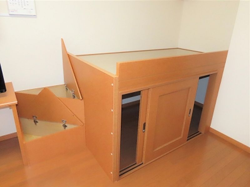 レオパレスサンズ 収納