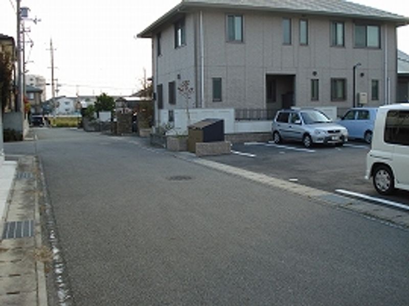 レオネクストＭ＆Ｍ 駐車場