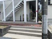 レオパレスリベール エントランス