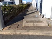 レオパレストウダイ エントランス