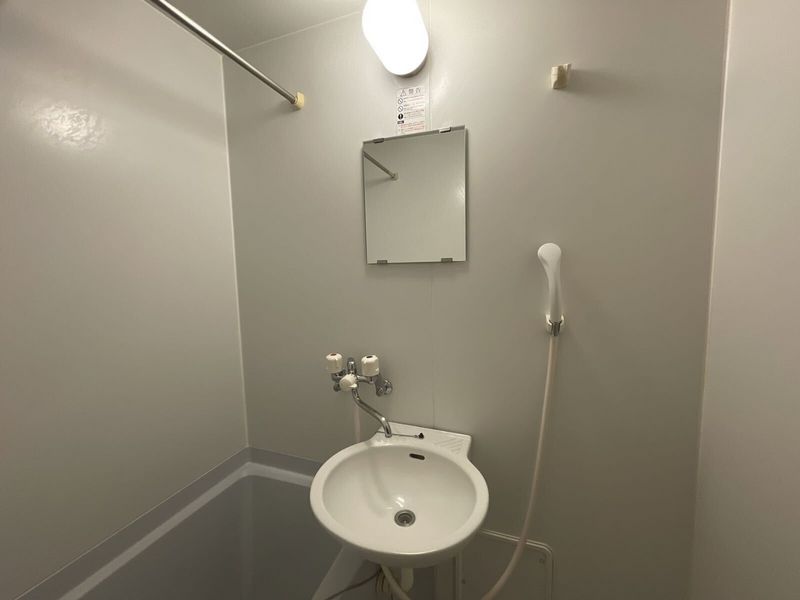 レオパレス姫山 洗面台