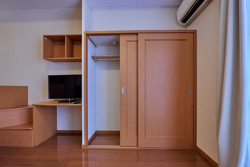 レオパレスさつき 収納