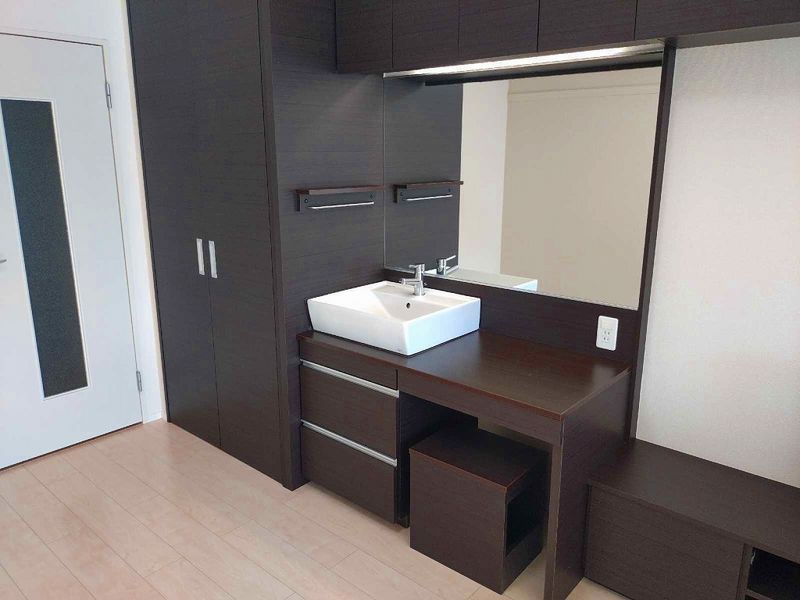LEONEXT Ado Sink