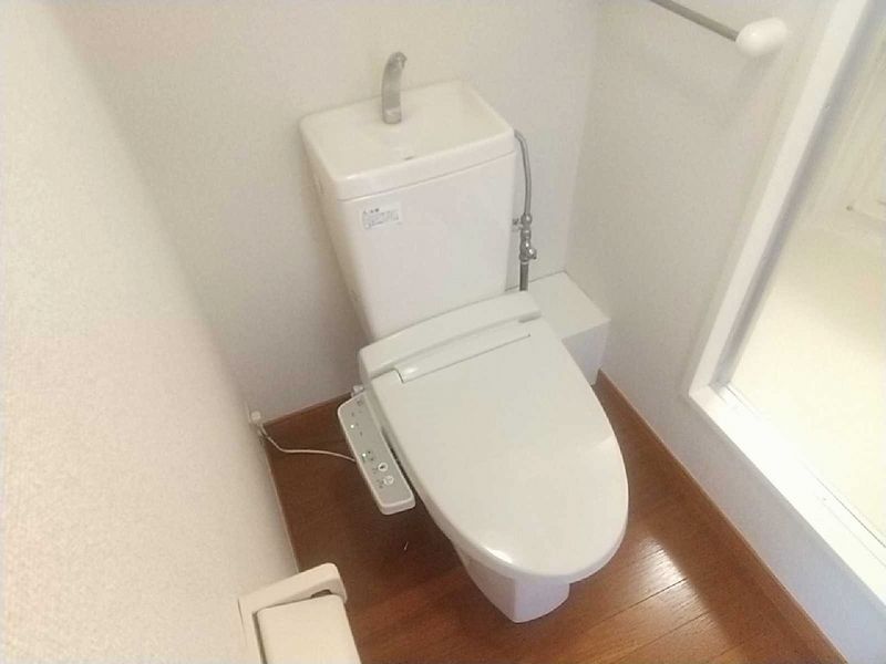 レオパレス楠 トイレ