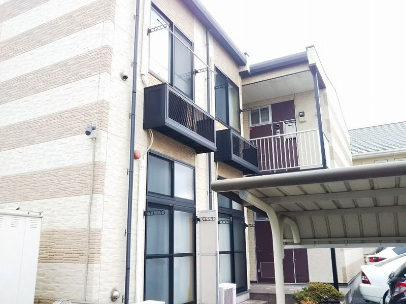 レオパレス守谷中央 バルコニー