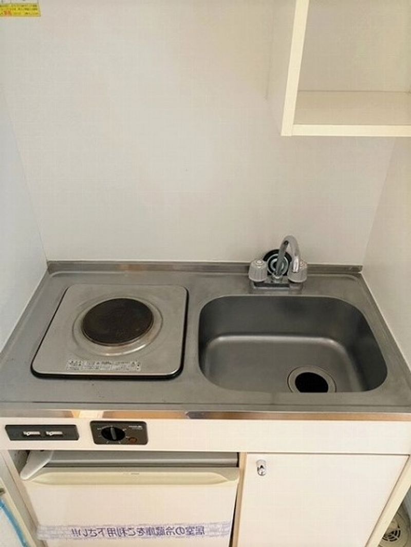 レオパレスヴィヴレＩ キッチン