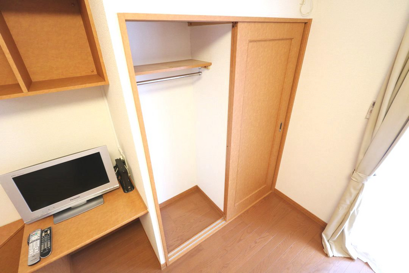 レオパレスＣｏｎｆｏｒｅｓｔｏ 収納