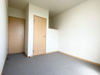 レオパレスよしたけ 寝室