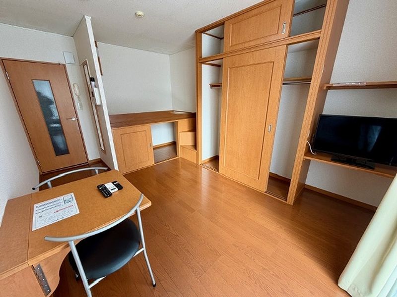 レオパレスガーデンハウス 居間