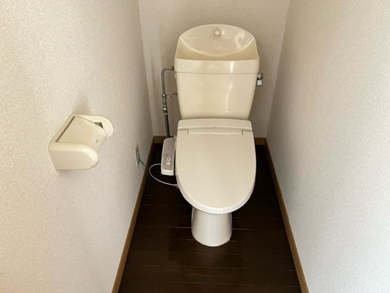 レオパレス向田 トイレ