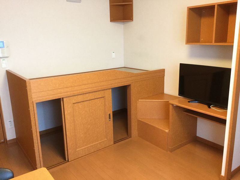 レオパレスルノワール 居間