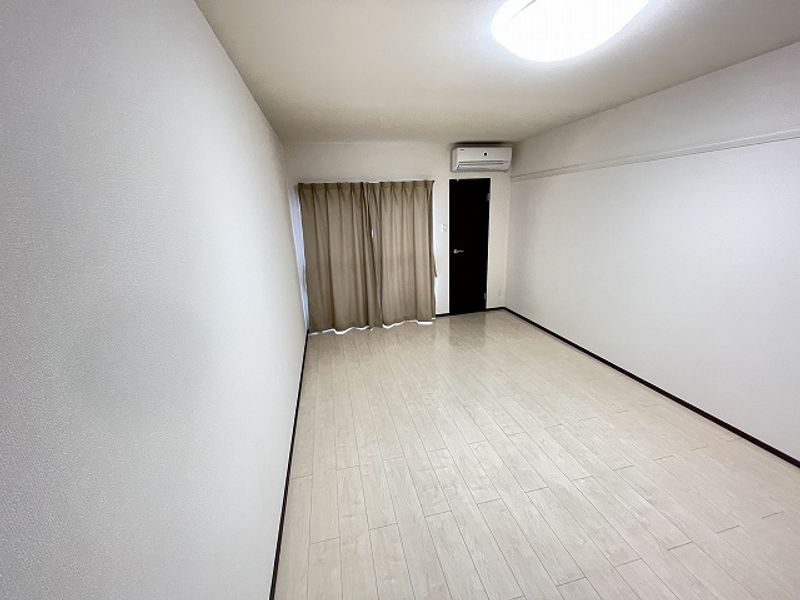 レオネクストプランドール　Ⅰ 居間