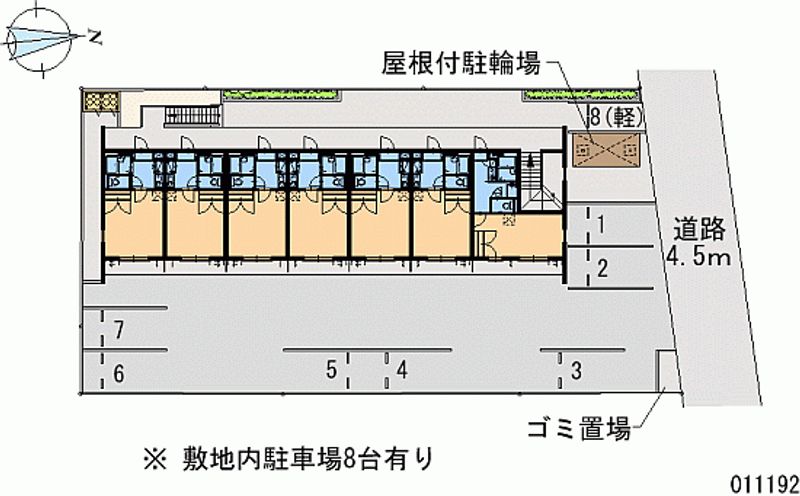 レオパレス中島 月極駐車場