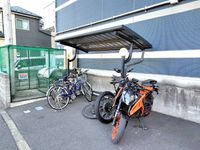 LEONEXT Winds Tateno Shared spaces