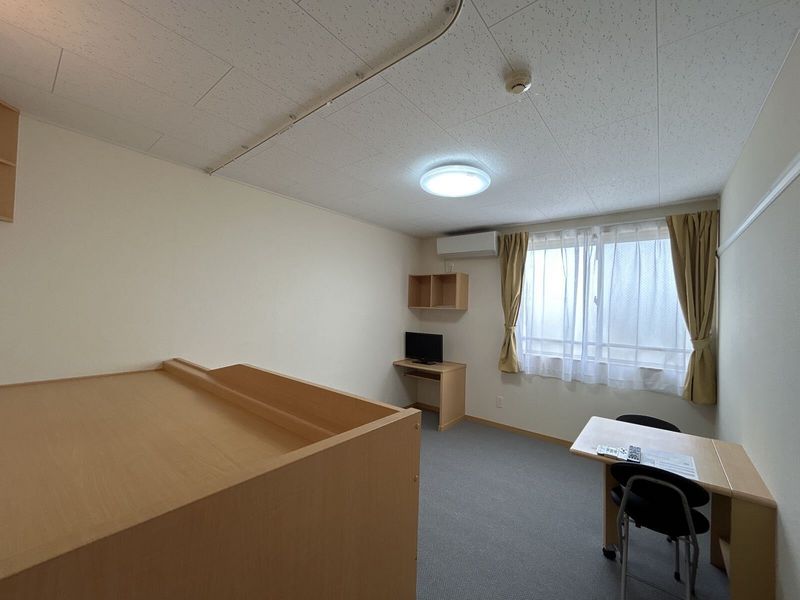 レオネクストサーフサイド海誠 居間