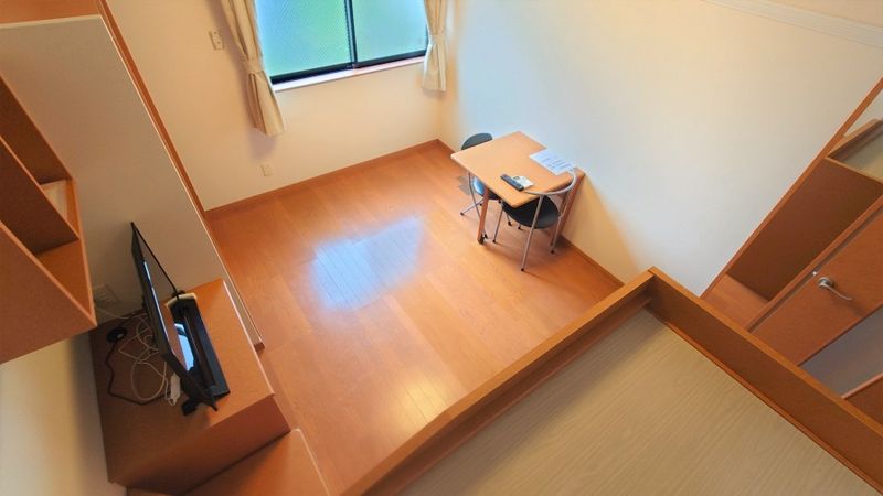 レオパレスリーベガルテン 居間