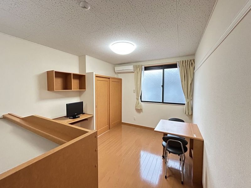 レオパレスＫ＆Ｓ 居間