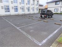 レオパレスＳ・Ｋ 駐車場