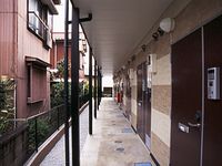 レオパレスグローリア 共用部分