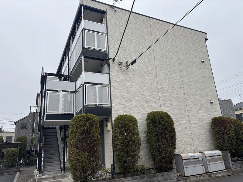 レオパレスβ 外観