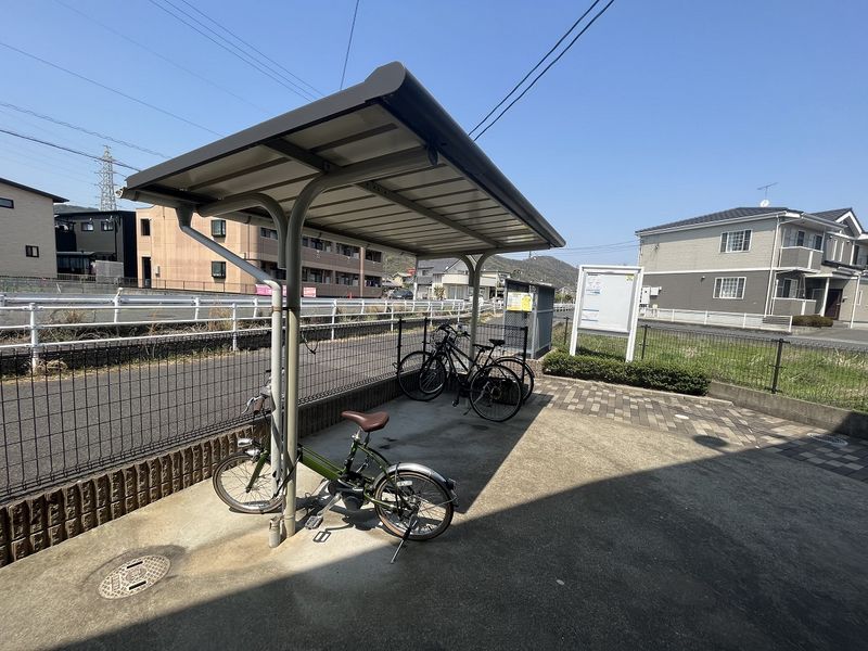 レオパレスフリージア山手 共用部分