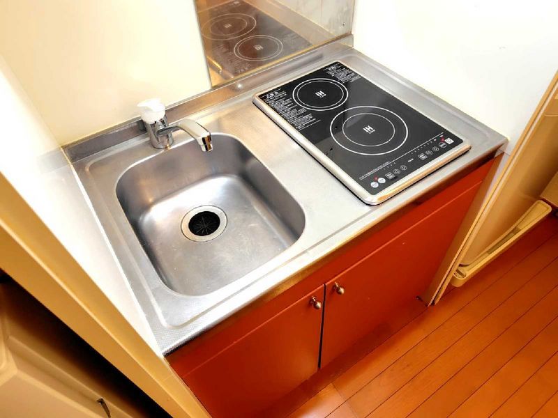 leopalace Riverside Court Kitchen