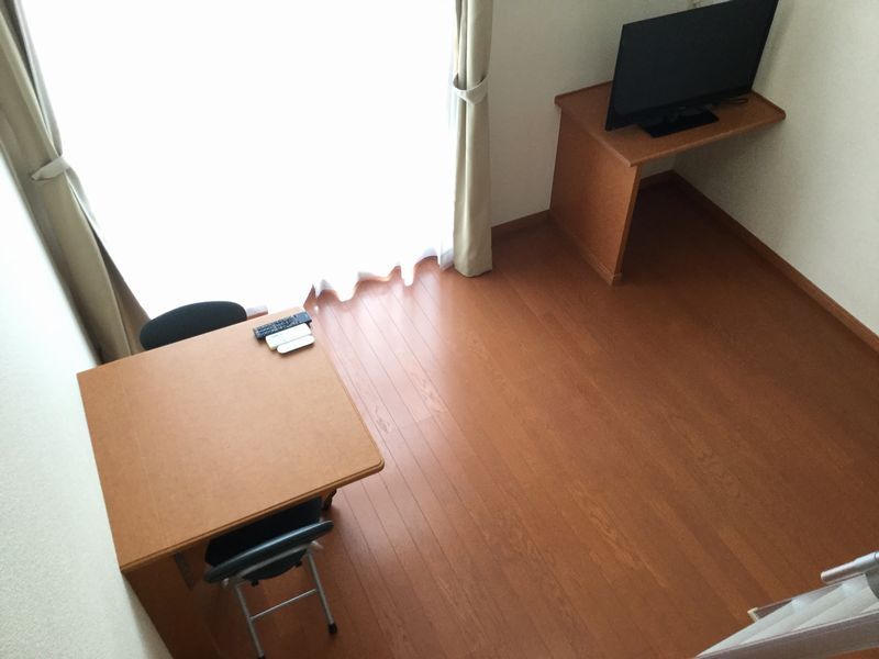 レオパレスヴィラ　シャルマン 居間