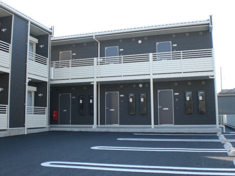 レオネクスト花水木 駐車場