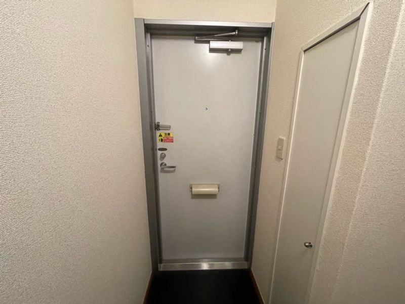 レオパレスＢＬＯＯＭ 玄関