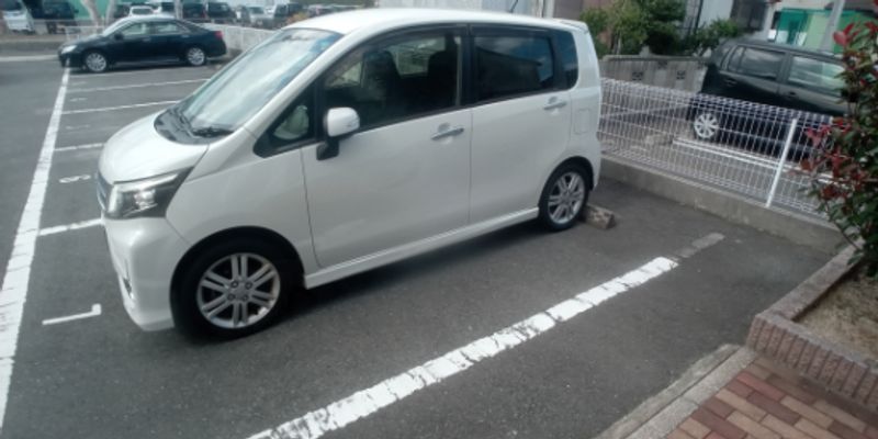 レオパレスＭＡＳＡ−αⅢ’０４ 駐車場