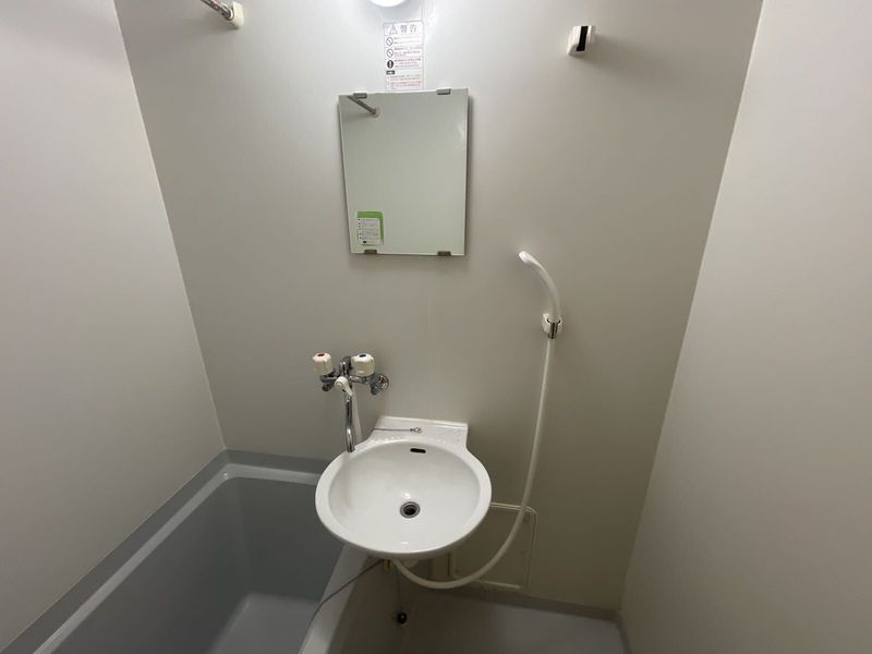 レオパレス北新 洗面台