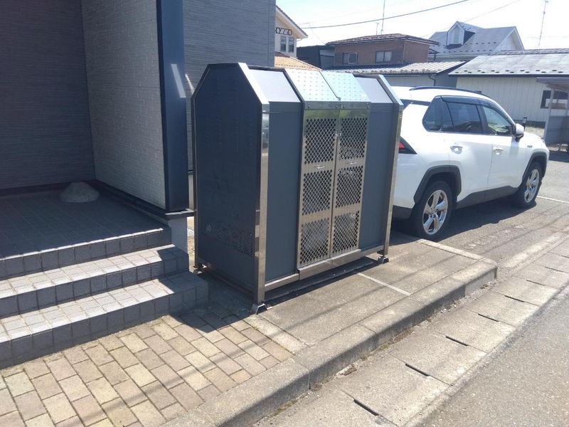 レオパレスポピレールＺ 共用部分