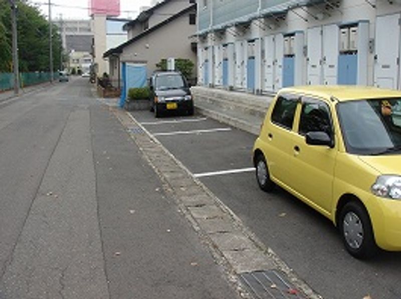 レオパレスＧａｒｎｉｅｒ 駐車場