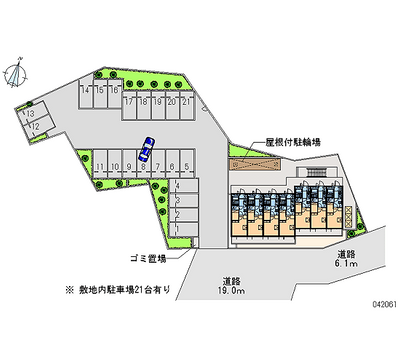 42061 Monthly parking lot