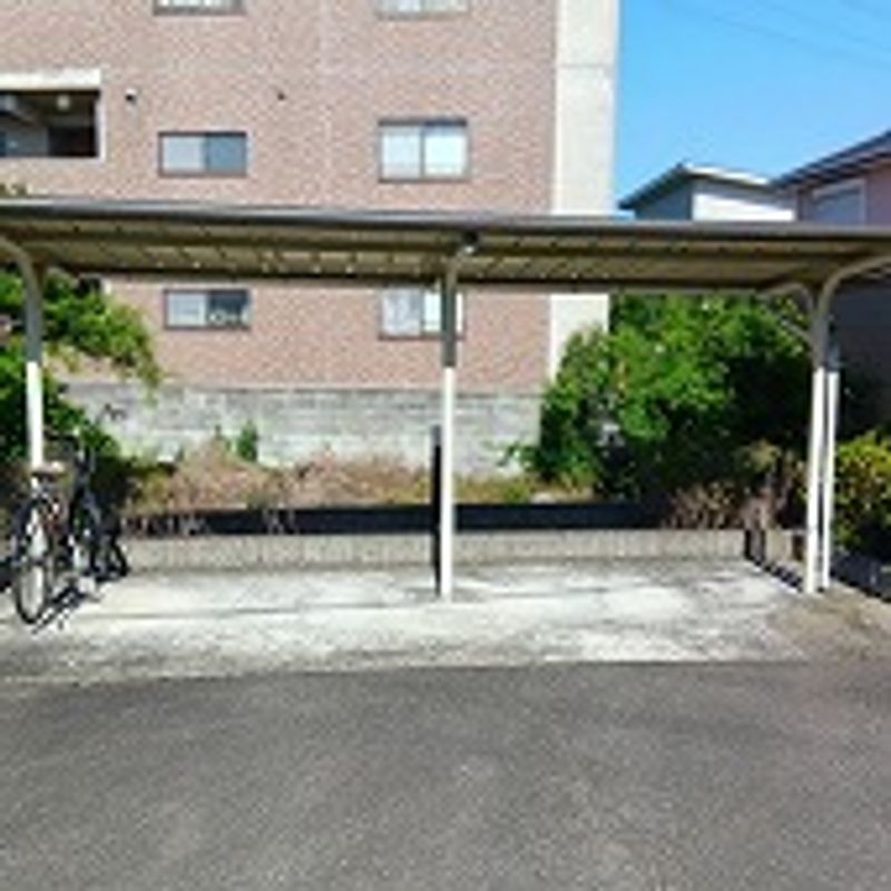 レオパレスカトレア 共用部分