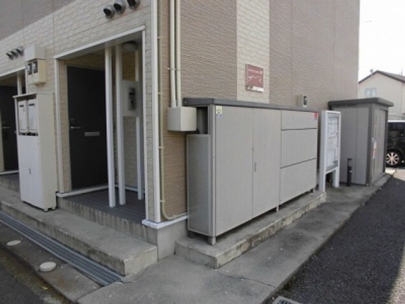 レオパレスアウリオン エントランス