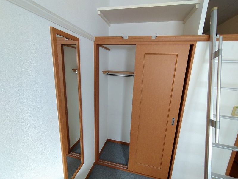 レオパレスコンフォートⅡ 収納