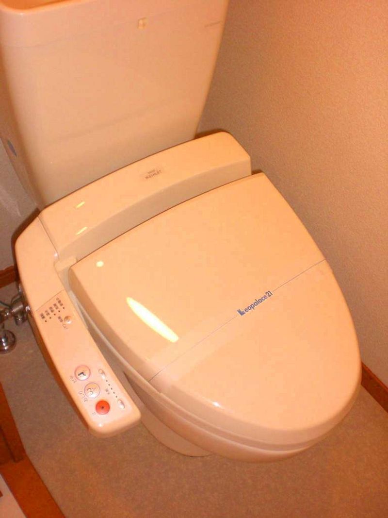 レオパレスＭＩＮＡＭＩＹＡＭＡ トイレ