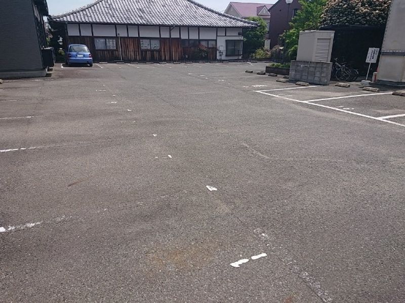 レオパレス大保 駐車場
