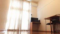 レオパレスラフィーニア 居間