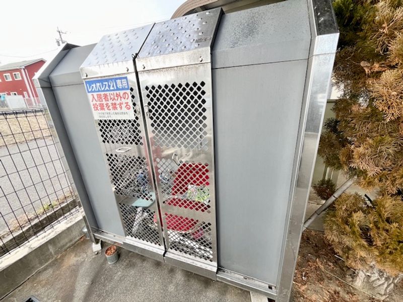 レオパレスフリーデン 共用部分