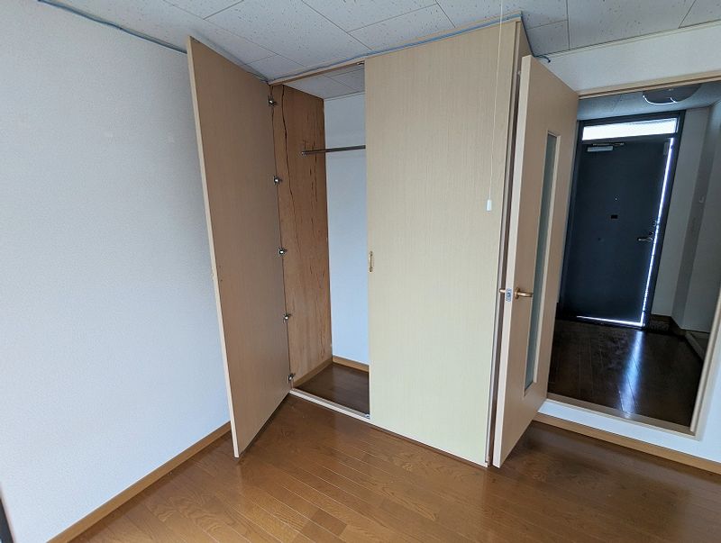 レオパレスヴィヴレＩ 収納