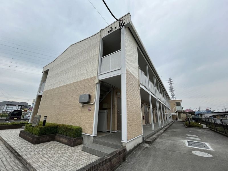 レオパレスミュウ 外観