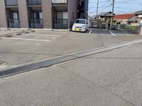 レオネクストＦＯＲＥＶＥＲⅢ 駐車場