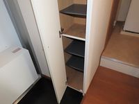 レオパレス中組 玄関