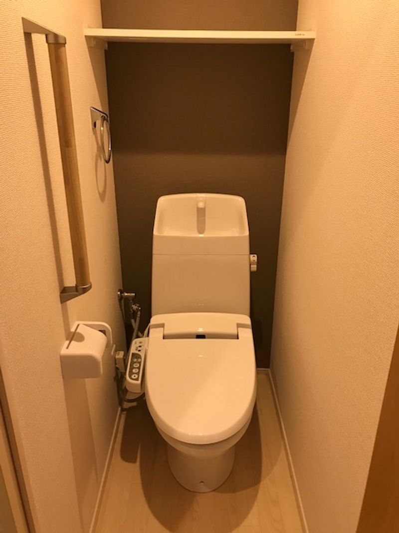 クレイノ前川３ トイレ