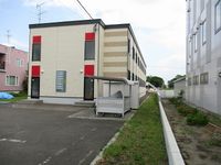 レオパレスヴォワドサンセス 外観