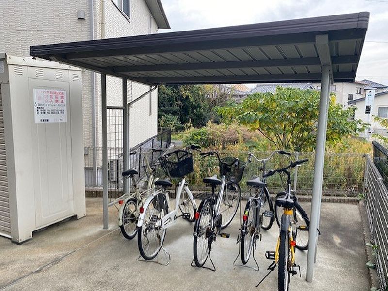 レオパレスピーコック 共用部分
